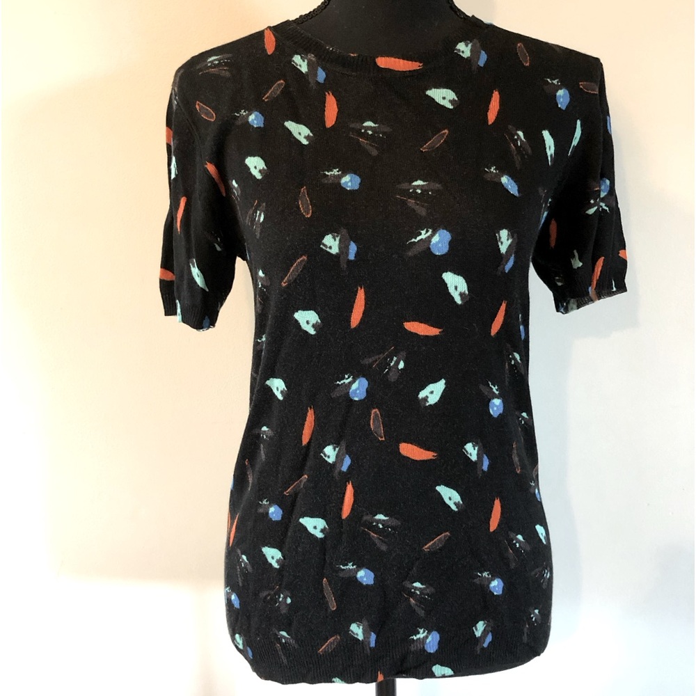 Women’s Zara Knit short sleeve pattern knit size L